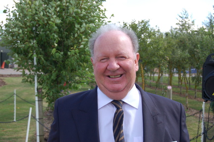 Alan Gibson