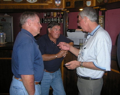 Giff Reade,  , Glenn Macaskill