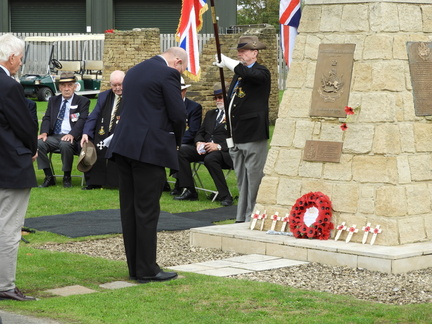 Members paying respect (2)