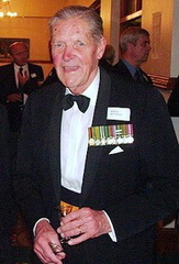 4258 Derrick Bennison